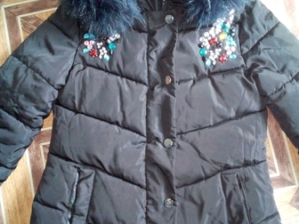 Скачать фотографию  Женская зимняя куртка с капюшоном, размер 44 69987041 в Бийске