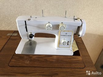 Продам швейную машинку Чайка 142М в рабочем состоянии, в Братске