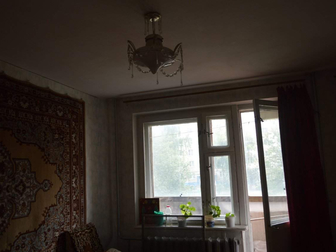 Продается 3-комнатная квартира, киевской планировки, окна на две стороны, 2 этаж, общая площадь квартиры 68 кв,  м (комнаты-17кв,  м, 12кв,  м, 12, 6 кв, м,  , кухня в Чебоксарах