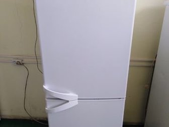 Продам холодильник Индезит в отличном состоянии,  Установлен новый компрессор,  Есть доставка, Состояние: Б/у в Чите