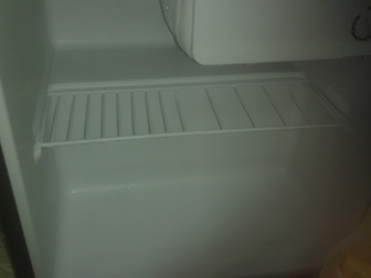Скачать фото Холодильники Срочно продам холодильник shivaki-shrf-54CHS 36725933 в Ярославле
