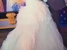 Увидеть фотографию  Продам шикарное свадебное платье 34478815 в Красноярске