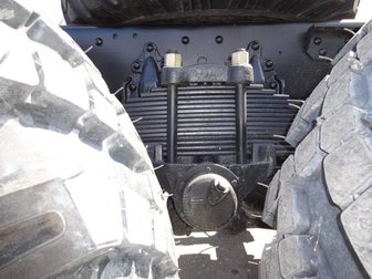 Смотреть фотографию Лесовоз (сортиментовоз) Лесовозный тягач Урал капремонт с новым манипулятором Атлант-90 в наличии 33631128 в Миассе