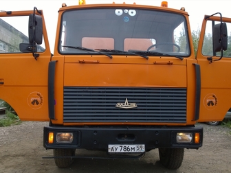 Смотреть фото  Вакуумно-подметальная машина МАЗ-5337-040Р2(дорожный пылесос) 37521763 в Перми