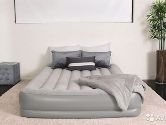 Надувная кровать Queen Tritech от производителя Bestway имеет надежную конструкцию с внутренними перегородками, которые обеспечивают дополнительную упругость,  Внешнее в Ростове-на-Дону
