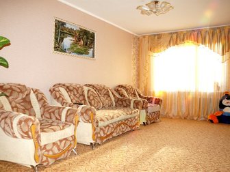 Увидеть foto Гостиницы сдаю 2-х комнатную элитную квартиру в самом центре города 29478417 в Рубцовске