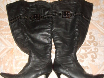 Просмотреть фотографию Женская обувь Продам сапоги зимние 38188945 в Саратове