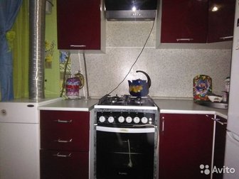 Продается кухонный гарнитур,в хорошем состоянии,цена при осмотре в Шахты