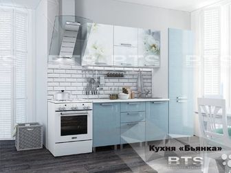 Кухня Бьянка - легкий и воздушный интерьер бело-голубого/салатового цвета, где доминируют воздушность и торжественность благодаря ажурным цветам,  Небесный оттенок в Старом Осколе