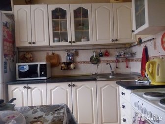 Продам кухонный гарнитур пр-во Польша в хорошем состоянии,мдф,цвет белый, Торг, в Старом Осколе