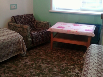 Смотреть фото  Сдаю 1 комнату с мебелью ( см, на фото), на длительный срок, в 4х ком, малойсемейке 39772680 в Тольятти