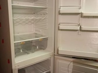 Продаю холодильник Атлант в отличном, рабочем состоянии, Размер 2,05 высота, 60 см ширина Возможна доставкаСостояние: Б/у в Тольятти