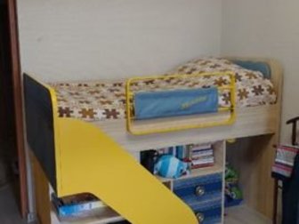 Очень функциональная кровать серии ДЖИНС производства фабрики Любимый Дом, сделана качественно, хороший матрас,  В комплекте с кроватью идёт раскладной выдвижной в Ульяновске