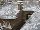 Скачать фотографию  Очистка крыши от снега и наледи в Великом Новгороде 52701314 в Великом Новгороде