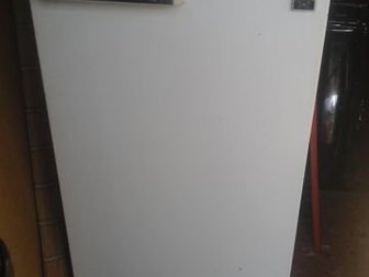 Холодильник  Саратов  100 см, ( хорошее состояние ) в Великом Новгороде