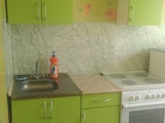 Продам небольшой кухонный гарнитур,можно для дачи, в Воронеже