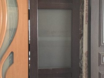 Продаётся двери межкомнатные, ширина 600,700,900, шпон, эко-шпон, плёнка пвх, двери новые, выставочный экземпляр, на некоторых есть небольшие сколы, цена от 1000-3500 в Воткинске